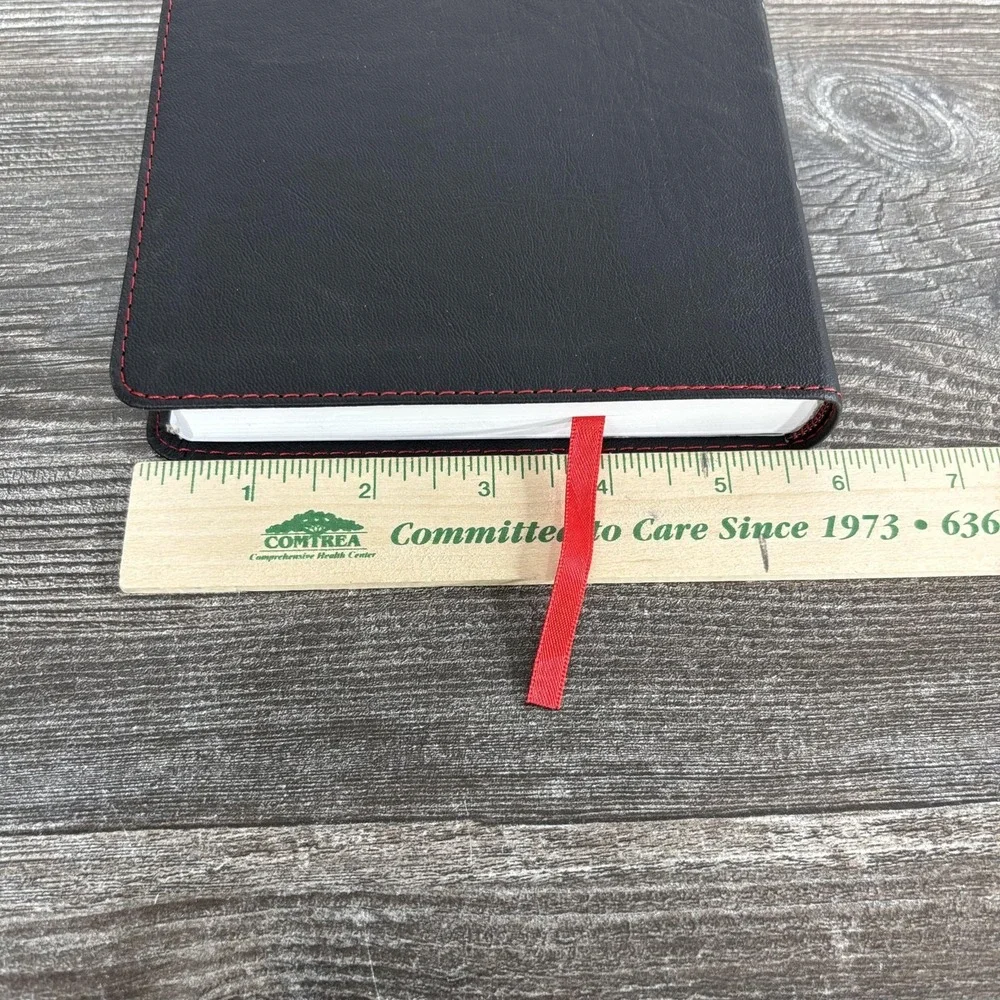 Holy Bible CSB Christian Standard Black Faux Leather UltraThin Reference Holman